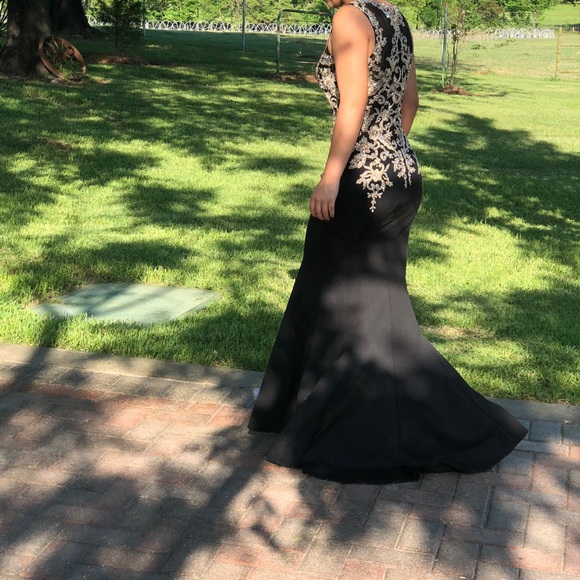 Mermaid Black and Gold Dress - Picture 2 of 3